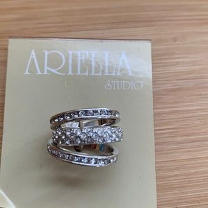 ARIELLA STACKING RINGS SIZE 7 nwt